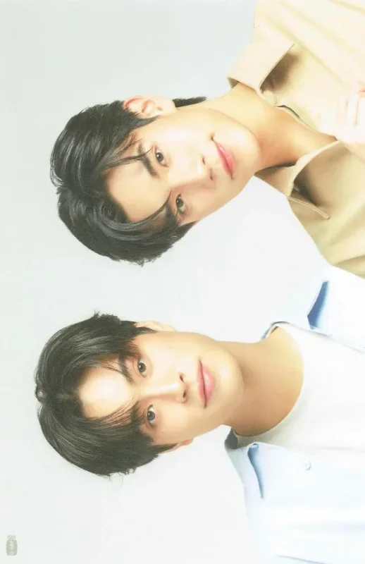 Fourth Nattawat, Gemini Norawit — POSTCARD SET WITH FRAME
