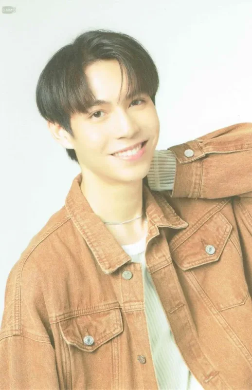 First Kanaphan — POSTCARD SET WITH FRAME